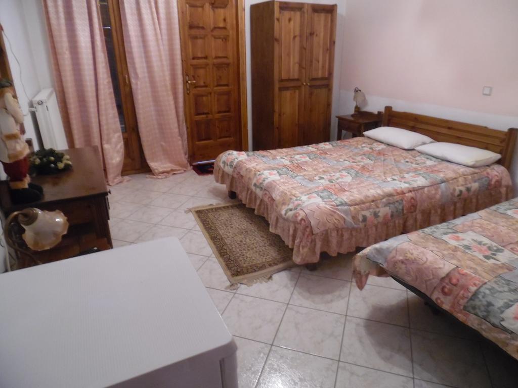 Elatos Rooms Mikrón Khoríon Zimmer foto