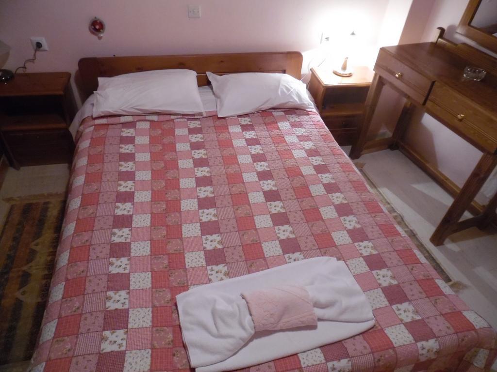 Elatos Rooms Mikrón Khoríon Zimmer foto